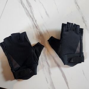 Pearl Izumi Women's Black Fingerless Cycling Gloves, XS